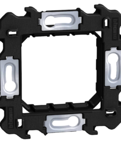 Soporte para mecanismo Bticino Light Now YA4702