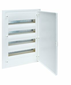 Cuadro eléctrico empotrar de Hager 72 huecos VF418PES