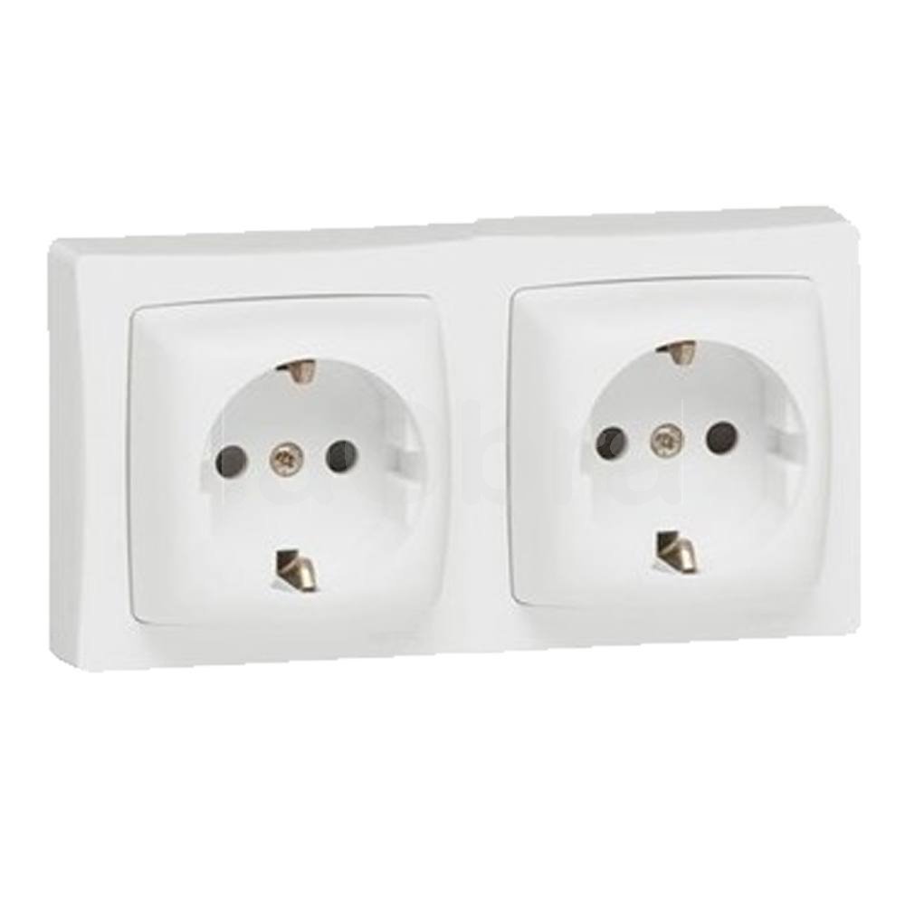 🥇 Doble enchufe de superficie blanco ref.: 086077 Legrand Oteo al mejor  precio con envío rápido - laObra